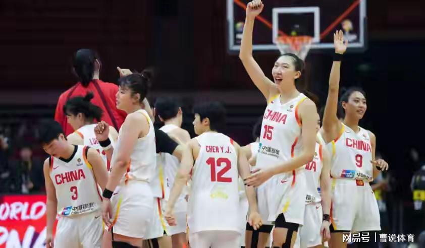 世界杯官方直播app下载-首节21-11！中国女篮对阵比利时，韩旭疑似感冒，宫鲁鸣再变阵