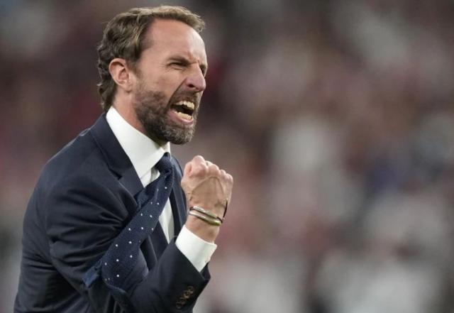 世界杯比赛在线观看软件-索斯盖特：丹麦被低估了 格里利什理解我的决定